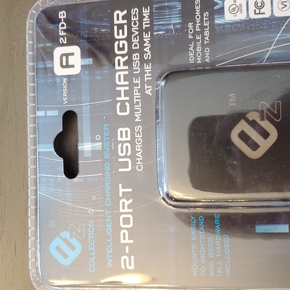 EZ 2-Port USB Charger - Picture 2 of 5